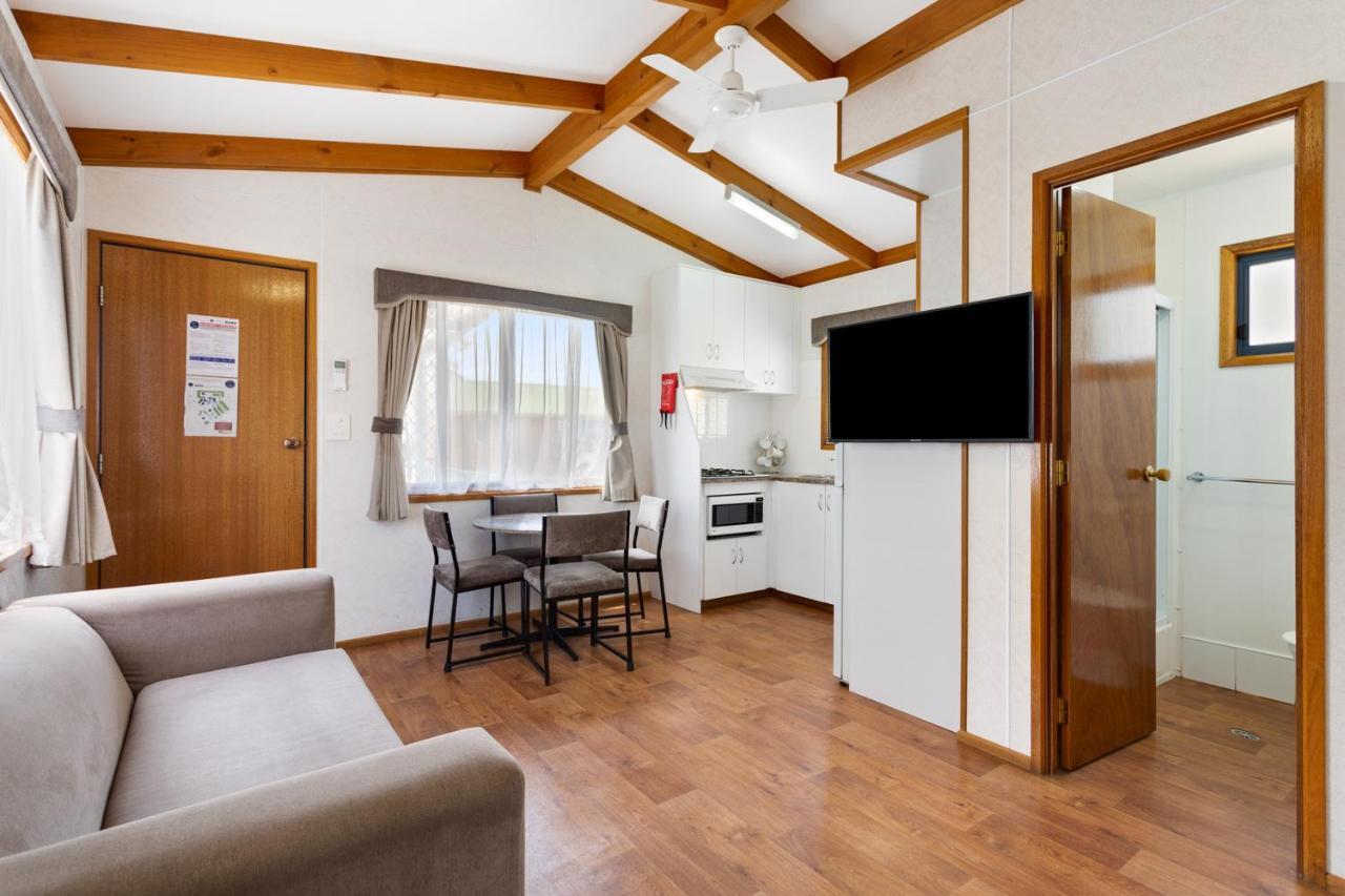 Goulburn South Caravan Park Ngoại thất bức ảnh